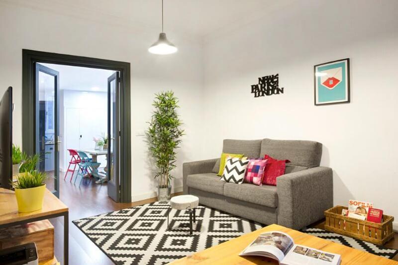 Traveller House Apartman Barcelona Kültér fotó